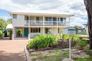 Image of Salty Dayz Retreat—Steps from Busselton Beach