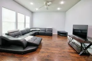 Image of NEW! Welcoming Texas City Home ~ 6 Mi to Beach!
