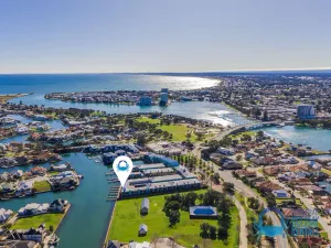 Image of Waters Edge Apartment with Jetty