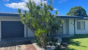 Image of Lowset home with attached Granny Flat - Doomba Dr, Bongaree