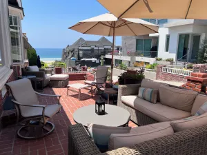 Image of Beach Cottage with Patio on Walk Street - OCEAN VIEWS