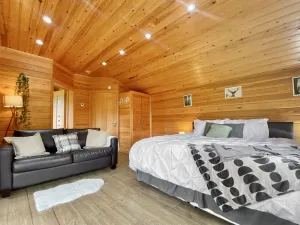 Image of 1 bedroom accommodation in Camerton, near Bath