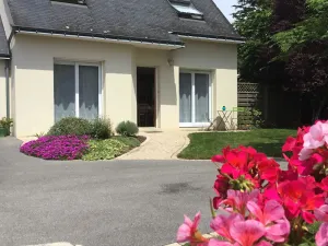 Image of House for 5 people in quiet private subdivision 5 mins from the beach on foot
