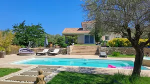 Image of Beautiful air-conditioned villa with jacuzzi pool, large, quiet property with trees.