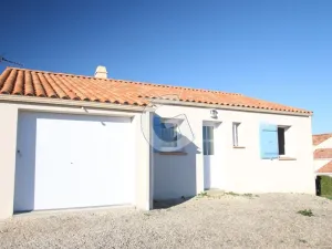 Image of Charming Holiday Home for 4 in Saint-Vincent-sur-Jard, Near Beach, Terrace, and BBQ