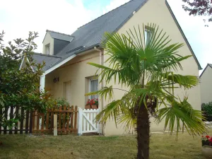 Image of House on the heights of Dinard at 900 m from the beach in a quiet subdivision.