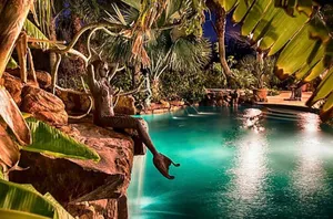 Image of Private Vacation Studio Apartment sleeps 10 -12 people. Your own small oasis.
