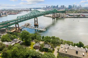 Image of Waterfront House Minutes from the Boston Downtown, Airport, Encore Casino