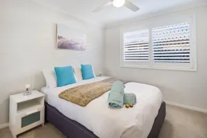 Image of Charming 1BR beachside retreat, steps from dog beach.