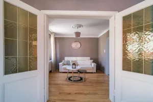Image of Superb renovated apartment with terrace