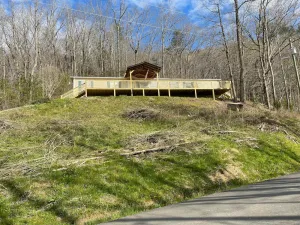 Image of Windrock Mountain View | Direct Trail Access