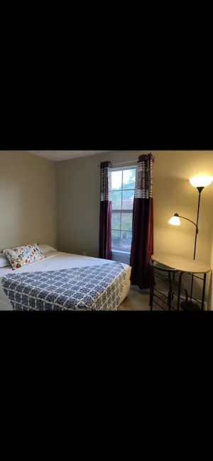 Image of 1 bedroom+private bath+free parking+wifi
