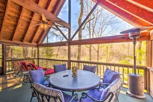 Image of 4 BR updated house on Chattahoochee River! Fish, Swim, Tube, and Kayak all day!