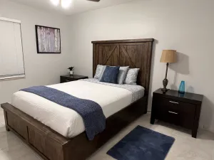 Image of Spacious 1-bedroom just mins to  WEF