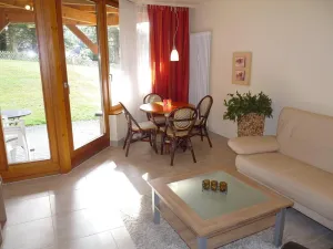 Image of Lovely, quiet 4-star apartment for two - close to village and lake - Wi-Fi
