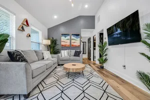 Image of Harmony House Family Escape for 8