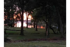Image of Clair de Lune, Lake Front on Lake Palestine