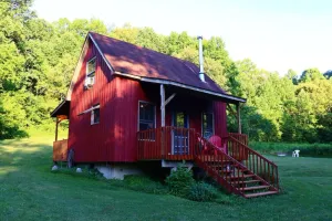 Image of Secluded Cabin on Red Haven Farm