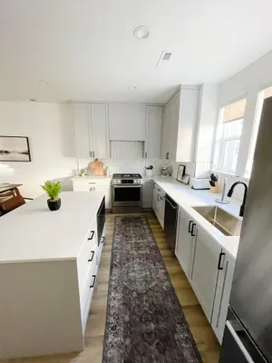 Image of Luxury Downtown Spacious 3 bedroom New Modern Townhome