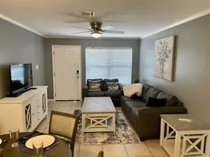Image of Very Spacious, Open Floor Plan 2 Bedroom Apt.