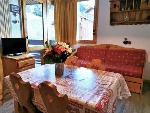 Image of Clairière 33 - Quiet and cosy studio with a movable partition