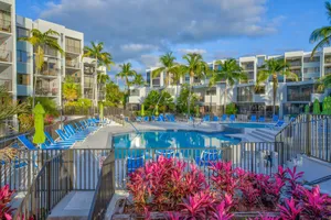 Image of Paradise at Moon Bay