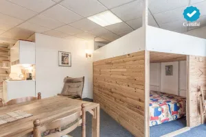 Image of Friendly Budget-Studio 35m2 Paris Montmartre