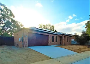 Image of New, Modern Property built in 2021 * Close to Town