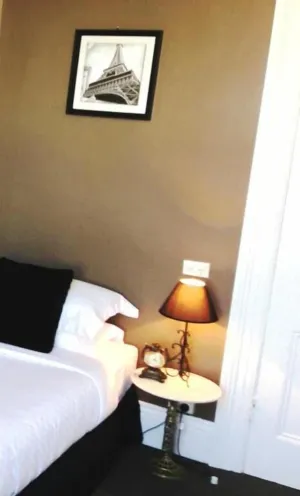 Image of Centennial Inn on Bathurst