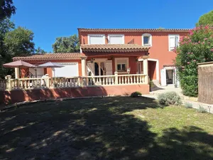 Image of Villa Piscine Mont Ventoux