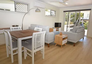 Image of 545 Esplanade
