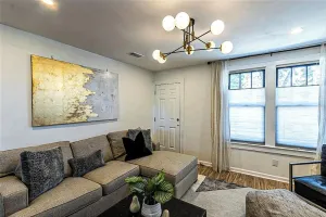 Image of Charming, modern, 2nd floor home-away-from-home