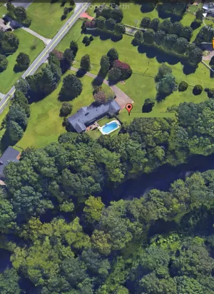 Image of LOCATION, PRIVACY, POOL