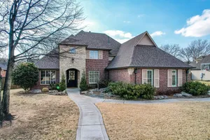 Image of PGA Tournament-5 miles to Southern Hills CC-Golf Getaway-Backyard Putting Green