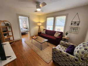 Image of Cute & Quiet Garage Apt Home