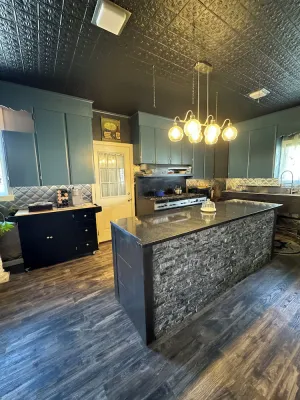 Image of Rest & Reignite at The Pulpit House -see video-KING BED - Whole Building PRIVATE