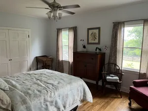 Image of Quiet Two Bedroom House