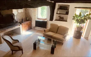 Image of A country house in a green setting in the heart of the Loire castles