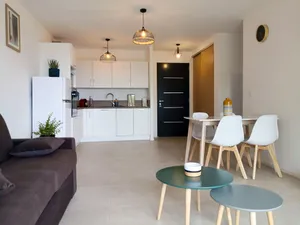 Image of Bel Appartement en Rez-de-jardin Avec vue Montagne