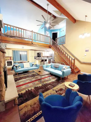 Image of Experience fun at Camelback, stay at our spacious 4-bedroom chalet