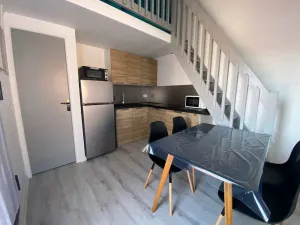 Image of Beachfront 1BR Loft with Terrace, Parking, and Close to Shops in Port Leucate