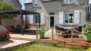 Image of 600m from Morgat beach 5 bedrooms, sleeps 10, 60m² south-facing terrace!