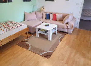 Image of Bungalow in the Green with Garden View, Wi-Fi, Terrace & BBQ