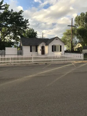 Image of Quaint, Newly Renovated Two Bedroom