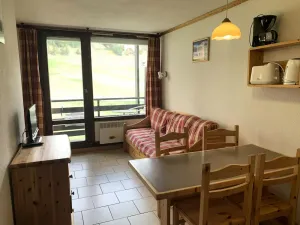 Image of Résidence Villaret - Studio cabine 4 personnes avec vue sur les pistes MAE-5014