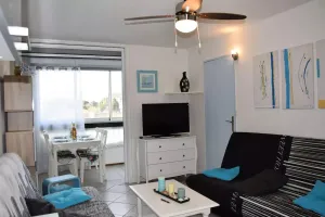 Image of Duplex 6 couchages avec terrasse, vue mer et parking à Marseillan-Plage - FR-1-387-48