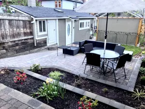 Image of Downtown Ashland private cottage with garden patio