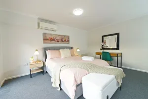 Image of Pet Friendly Well-appointed 3BM Retreat Parking Netflix