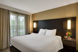 Image of Fully-furnished Suites! Indoor Swimming Pool, Pet-friendly, Free Breakfast!