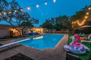 Image of Luxury House By Fiesta Texas & Seaworld With Pool